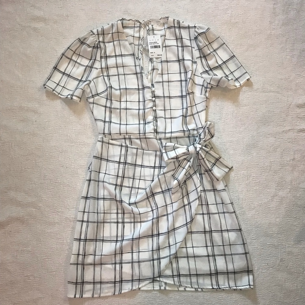 NWT Lush sundress with windowpane plaid design
